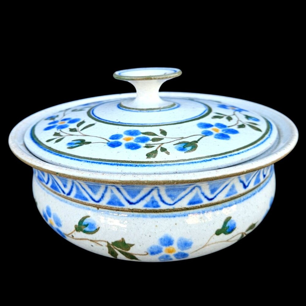 Vintage Studio Pottery Stoneware Ceramic Caserole with Lid Signed Gisela 1979 - Picture 14 of 14